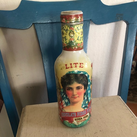 Vintage Accents Vintage Arizona Chocolate Fudge Float Soda Bottle